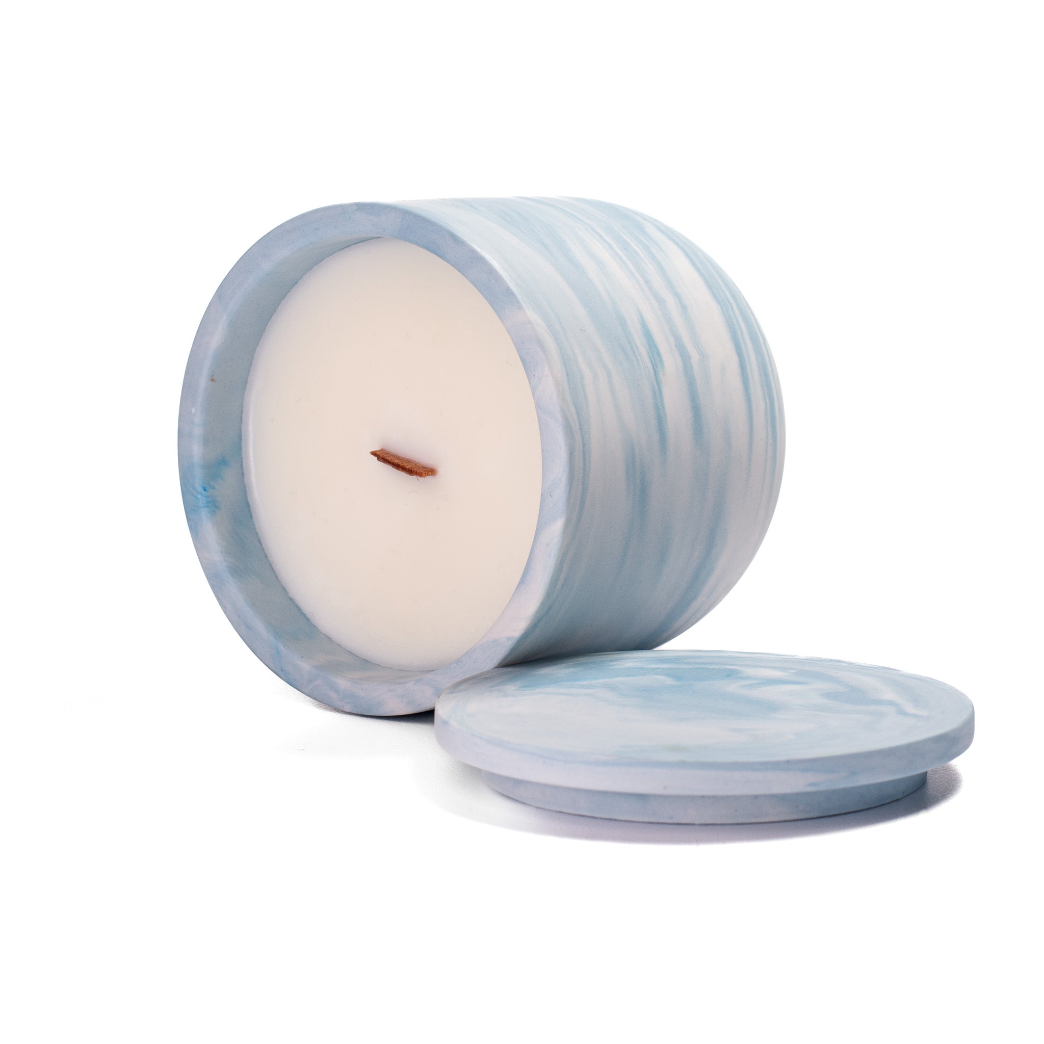 Unscented candle in a marbled Shades of Marbled Sky jar, hand-poured in Denmark