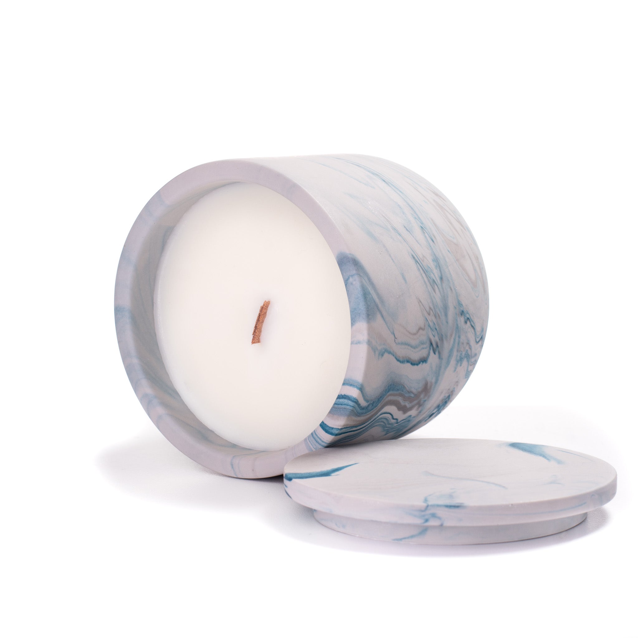 Unscented candle in a marbled Shades of Marbled Sky jar, hand-poured in Denmark